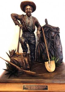 Don Cox' sculpture of George Warren